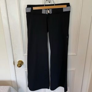 Low Rise “Belt It Out” Lululemon Pants 30” inseam